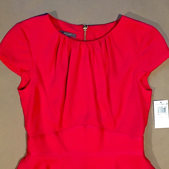 ✨NWT✨Classic Peplum Waist Red Dress w Pencil Skirt & Cap-Sleeves 🏷️by Muse - Picture 7 of 16